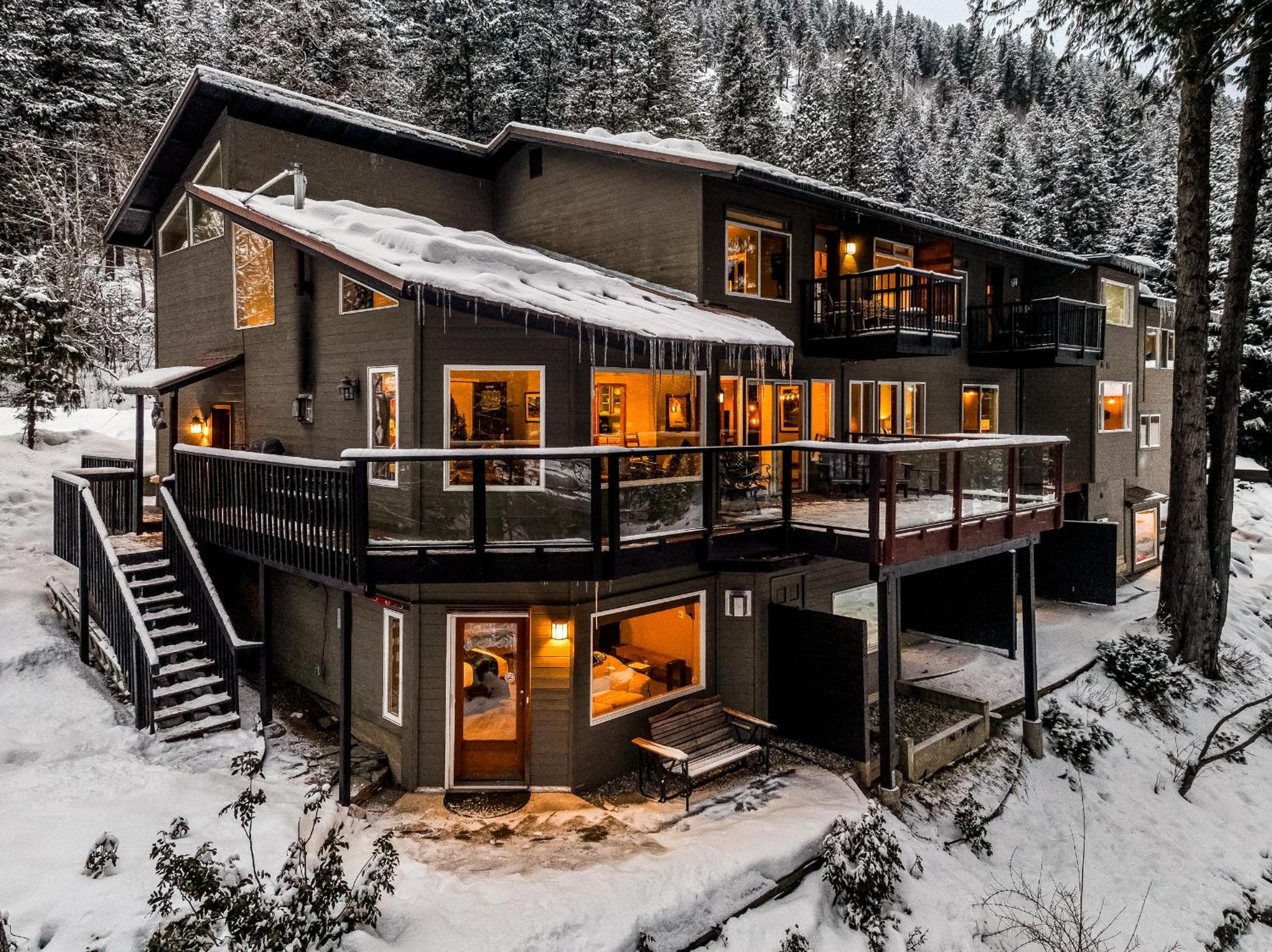 All Seasons River Inn Leavenworth Exterior photo