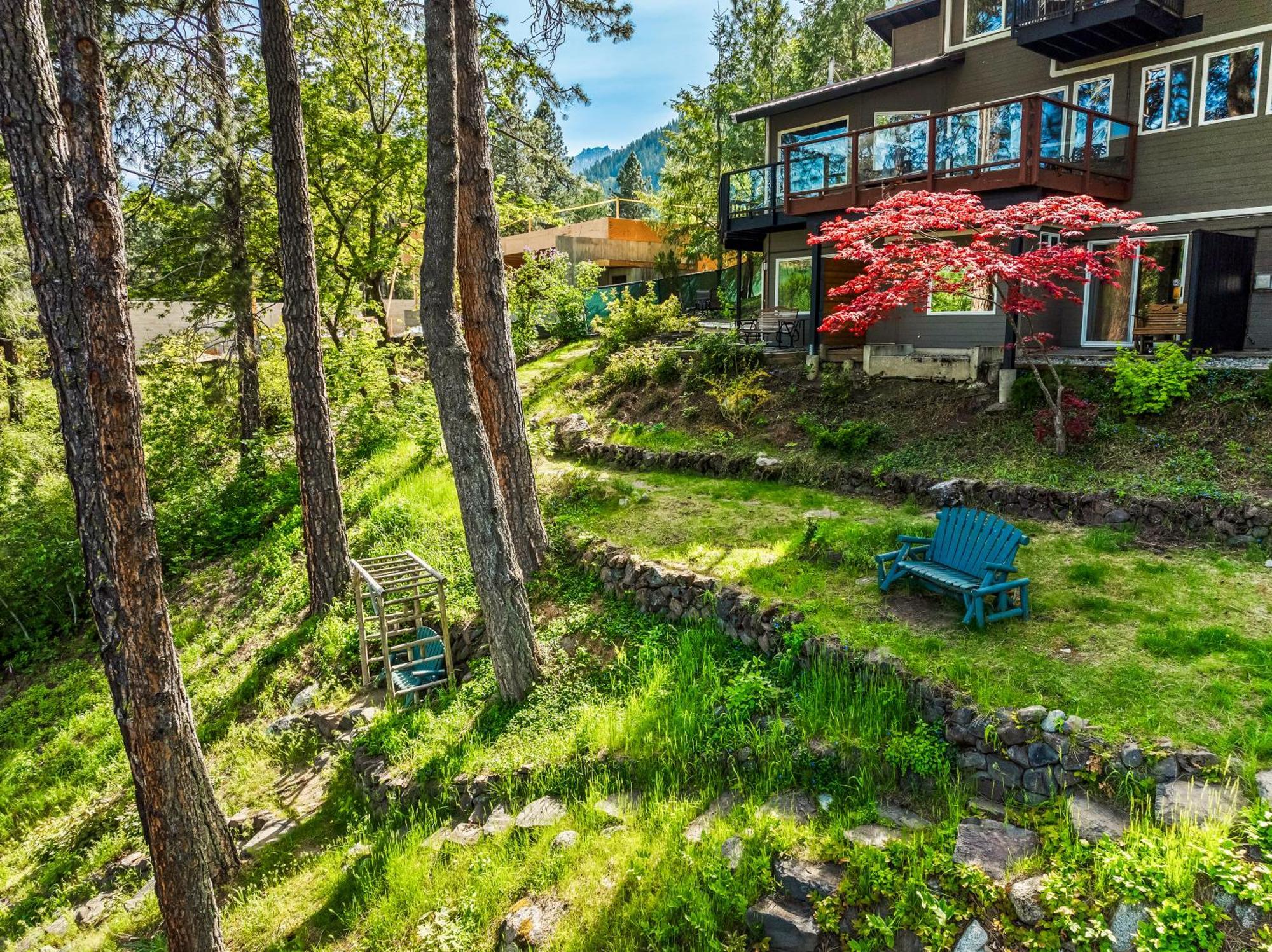 All Seasons River Inn Leavenworth Exterior photo